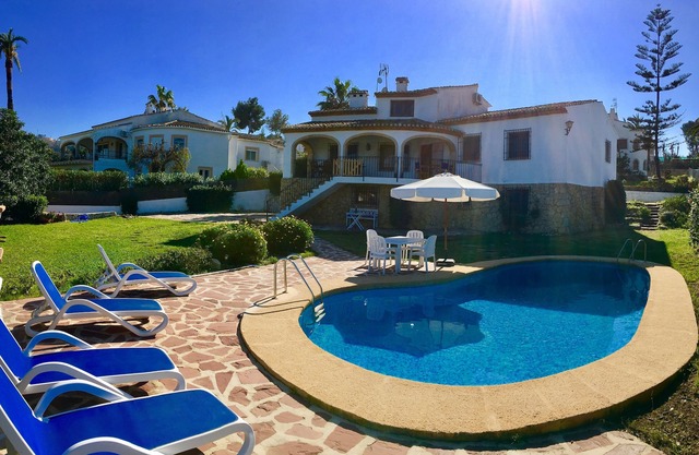Charming Family Villa (6 people)
