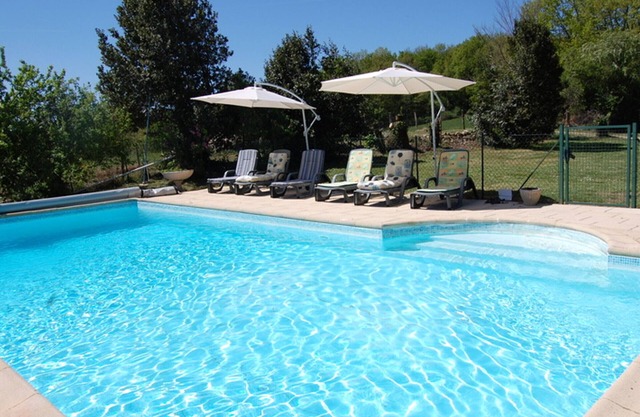 Charming House with Private Heated Pool in Périgord Noir, Near Montignac