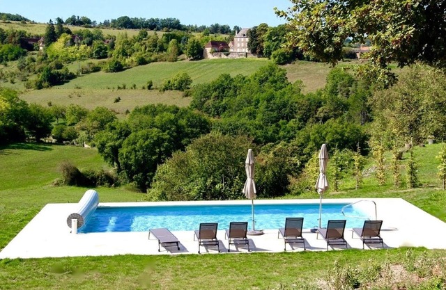 Charming house in the Perigord Black