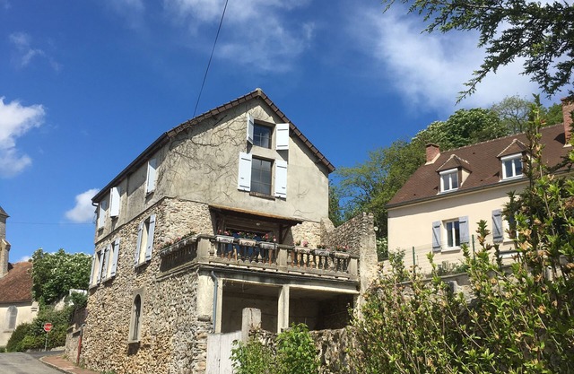 Charming house 30km north of Paris near Asterix, Disney, exhibition park