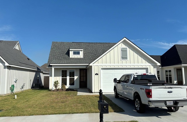 Charming New Construction 3-bedroom house available 3-6 months