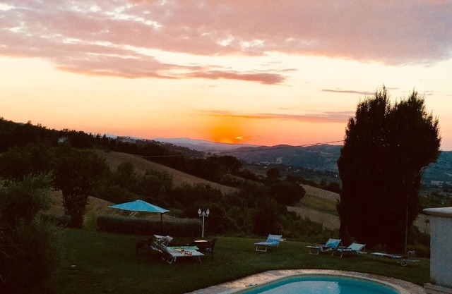 Charming solution, swimming pool 10 minutes from the sea