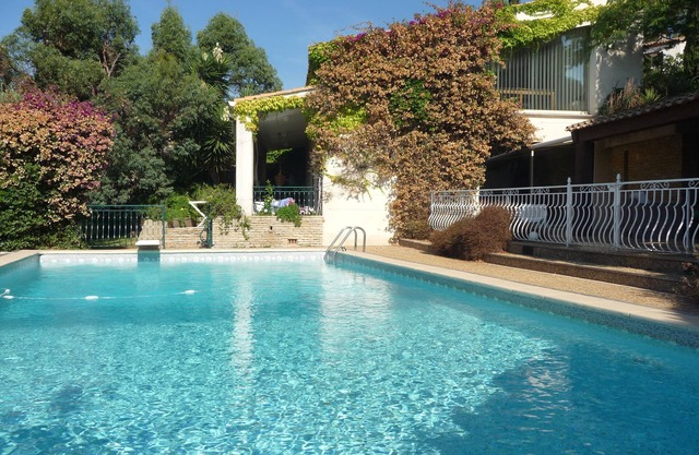 Charming villa with sea view
