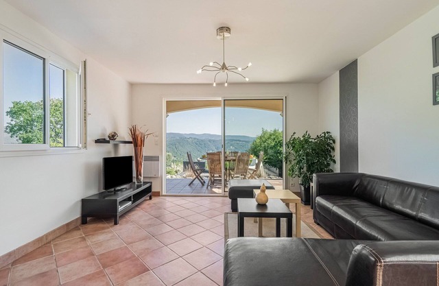 Charming Villa Near Les Vans
