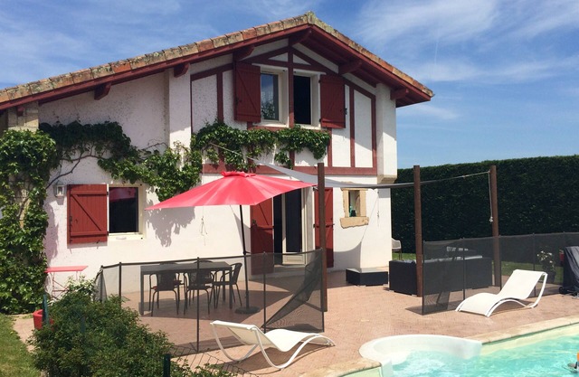 CHARMING VILLA WITH POOL ON THE BASQUE COAST