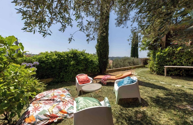 Charming village house in Opio