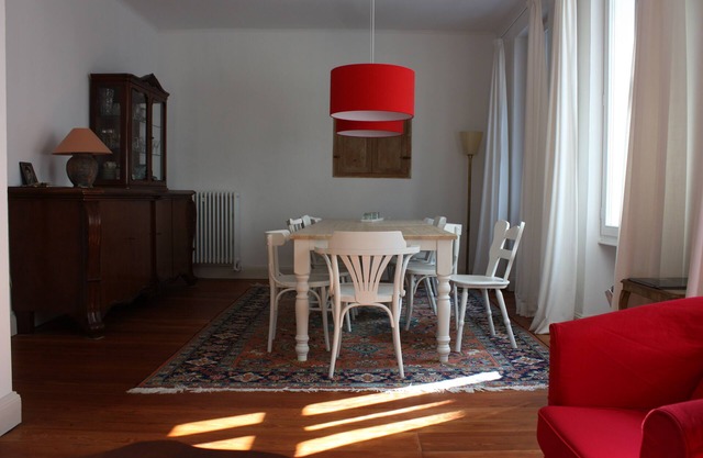 Charming winegrower's house with a large garden between the vineyards