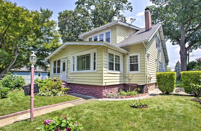 Charming Yonkers Retreat - 10 Mi to Central Park!