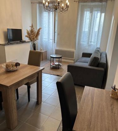 CHEZ COCO ET HERVE étage