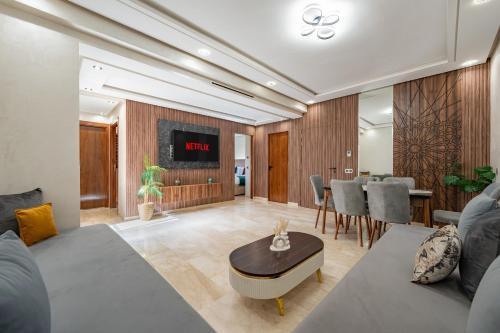 Chic 2BR apartment wifi balcon