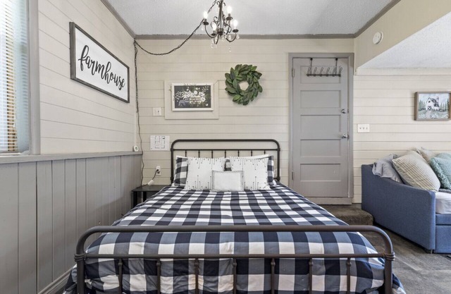 Chic Bungalow Waco TX