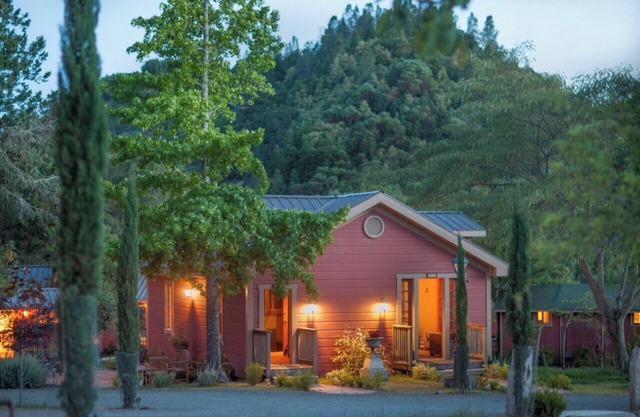 Chic Bunk House at SSS Ranch/Resort Calistoga