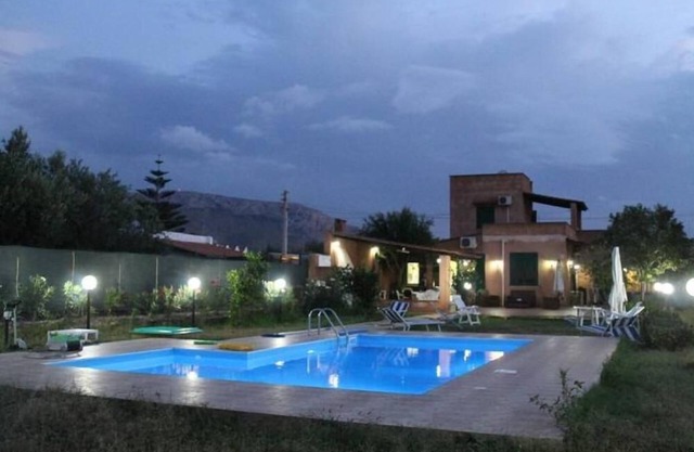 Cinisi: House/Villa - Cinisi House with garden