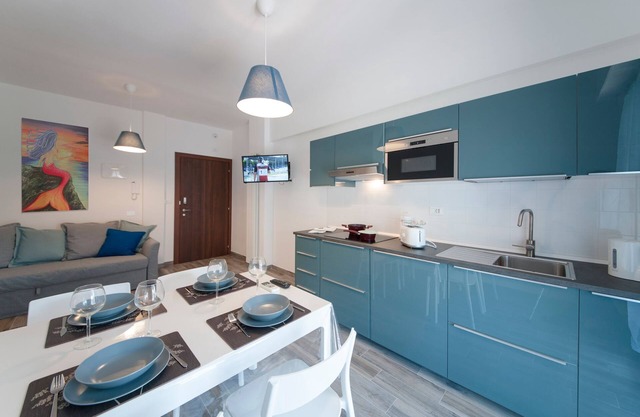 Cipriani 5A - 2-4 people 100 meters from the sea