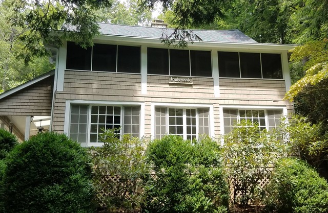 Circa 1907 Updated Home; 1/4 mile inside Montreat Gate.