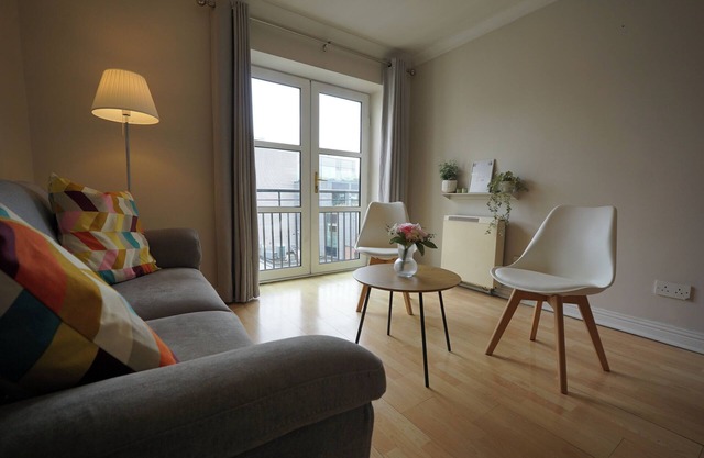 City center 1bedroom apartment can cook