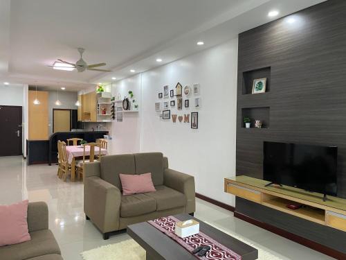 City Central Imperial Suites