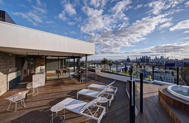 City Views Riverside 2 Bed/2 Bath Resort apartment