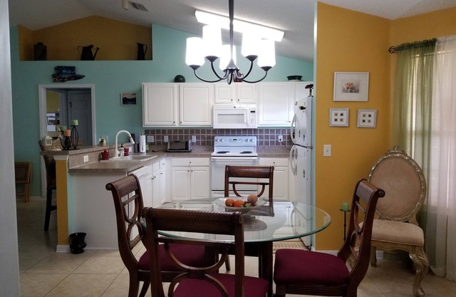 Clean & Comfortable 3-bedroom, 2-bath home! Only 2 bedrooms are for rent.