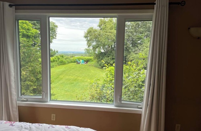 Close to Creemore, Wasaga, Mad River Golf, Blue Mtn!
