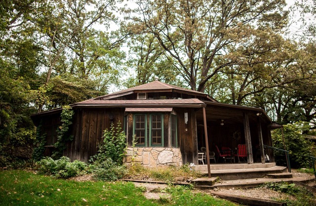 Close to trails, streams, river and downtown Decorah.