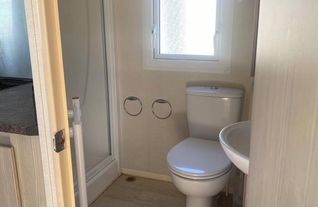 Coastal Cabin Retreat in Rhyl
