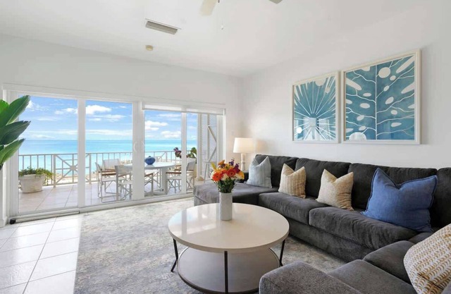Coconut Bay Villas #122 West Bay 3 BR Oceanfront