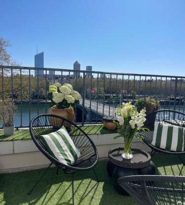 Coeur de Lyon avec Terrasse et Jacuzzi