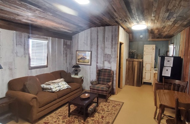 Comanche Creek Cabin #1