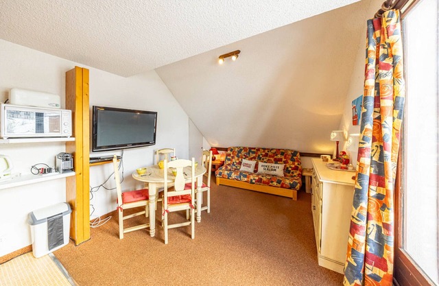 Comfortable studio in St-François-Longchamp, 4 pax, near slopes and shops