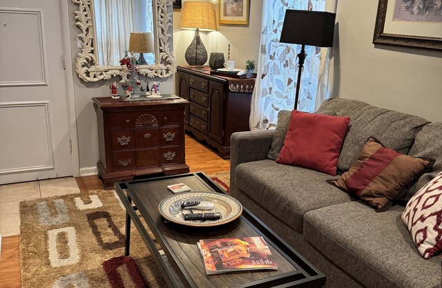 Comfort/Clean! Free Parking 15 min ORD/Downtown2