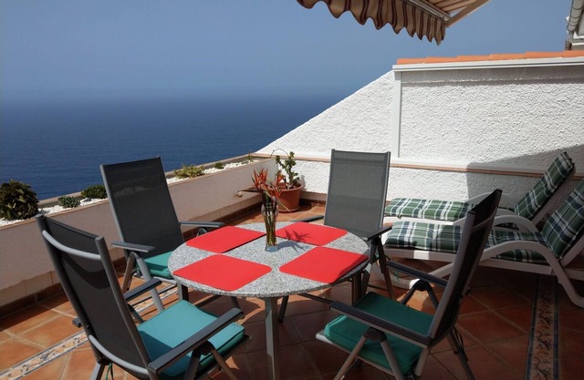 Comfort apartment Teide y Mar with pool for max. 2 adults + 1 child