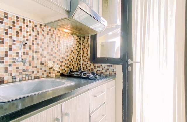Comfort Living 2Br Apartment At Kebagusan City