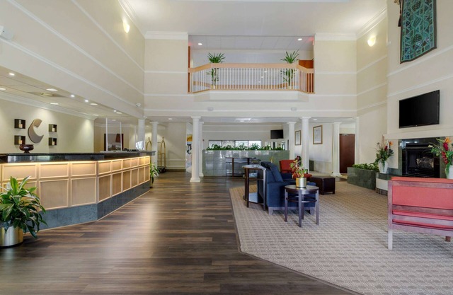 Comfort Suites La Porte - Baytown