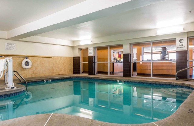Comfort Suites Mason near Kings Island
