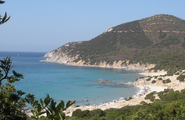 Comfortable and welcoming villa at 400m. from the beach of Porto sa Ruxi