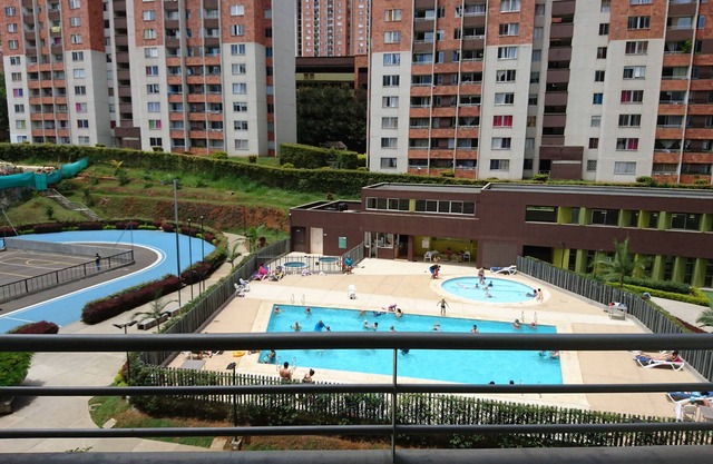 Comfortable apartment close to the metro station