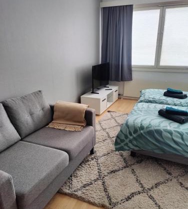 Comfortable studio close to Oulu center, free parking