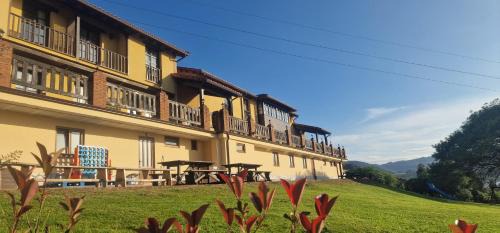 Complejo turístico Las Mimosas del Nalon