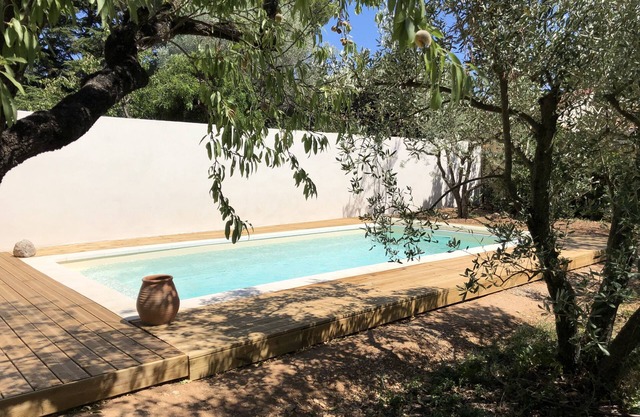 Completely renovated villa, 6 people, at the gates of Avignon