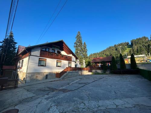 Complex Popangelov
