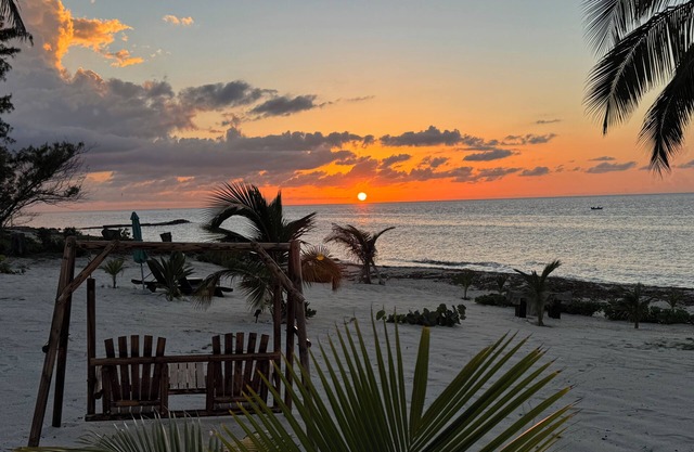 Conch Point 223 by the Sea : Grand Cayman Villa, steps to Private Beach and Pool
