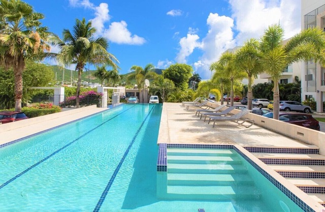 Condo Las Brisas I in Simpson Bay by Personal Villas - Superb Romantic Getaway