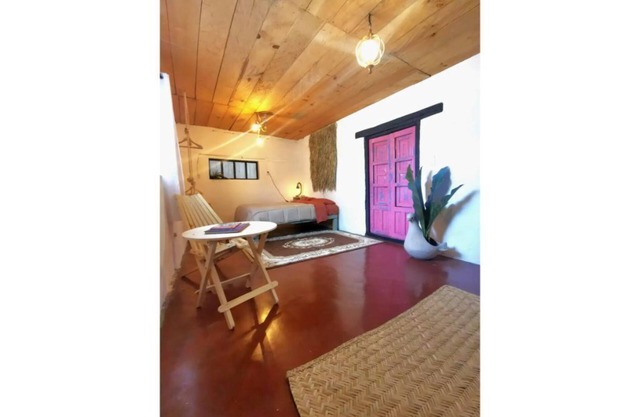 Confortable estudio en el centro con WiFi