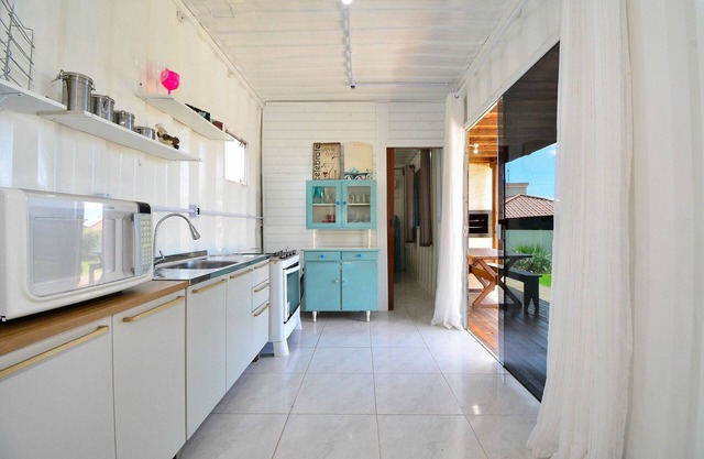 Contêiner Exclusivo - Praia da Gamboa - GAR002