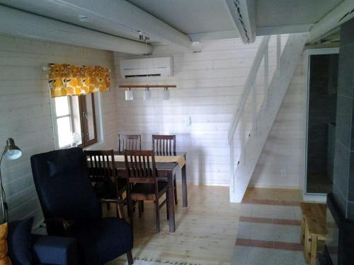 Convenient Apartment for 6 with Sauna