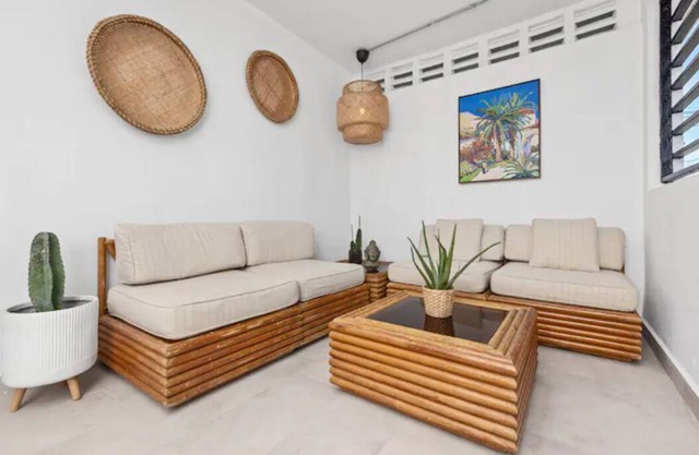 Conveniently Located: 4 Suites Loiza & Beach Walk