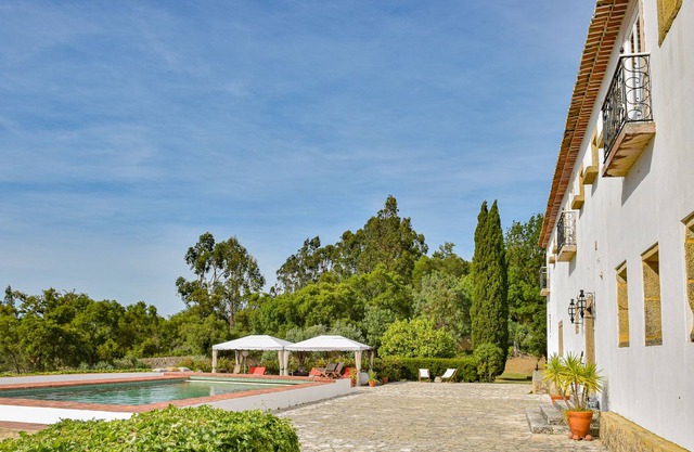 Convento Inn and Artist Residencies