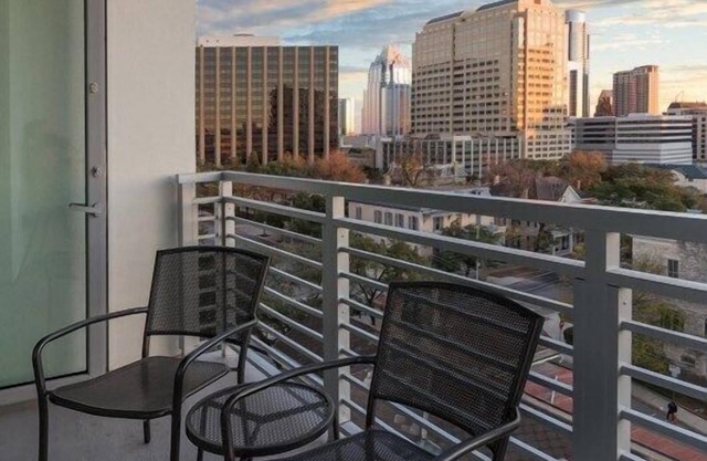 Cool Club Wyndham Austin, Studio, Discover Stories Untold