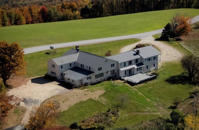 Cooper Hill Inn